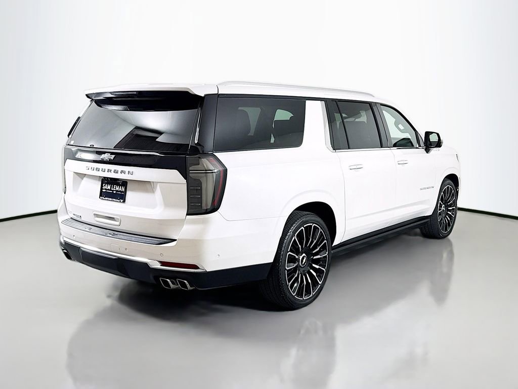 Used 2025 Chevrolet Suburban High Country AWD/4WD image 7