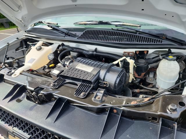 Used 2013 Chevrolet Express 3500 Extended RWD image 15