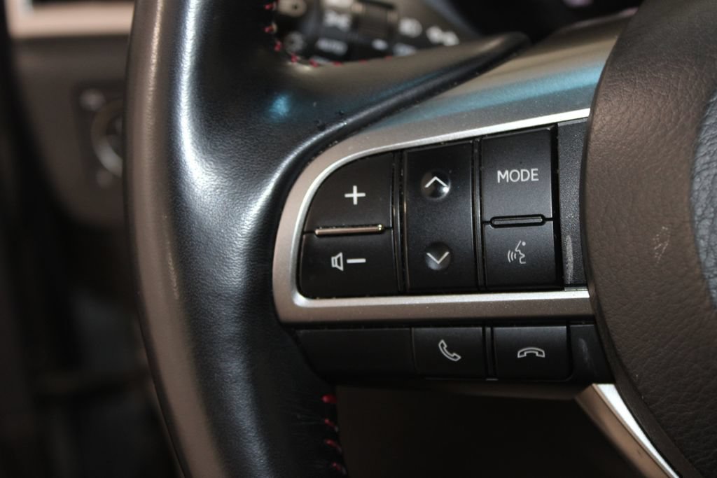 Used 2022 Lexus GX 460 Premium w/ Premium Package AWD/4WD image 14