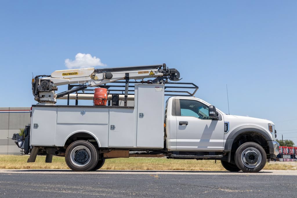 Used 2019 Ford F550 2WD Regular Cab Super Duty image 8