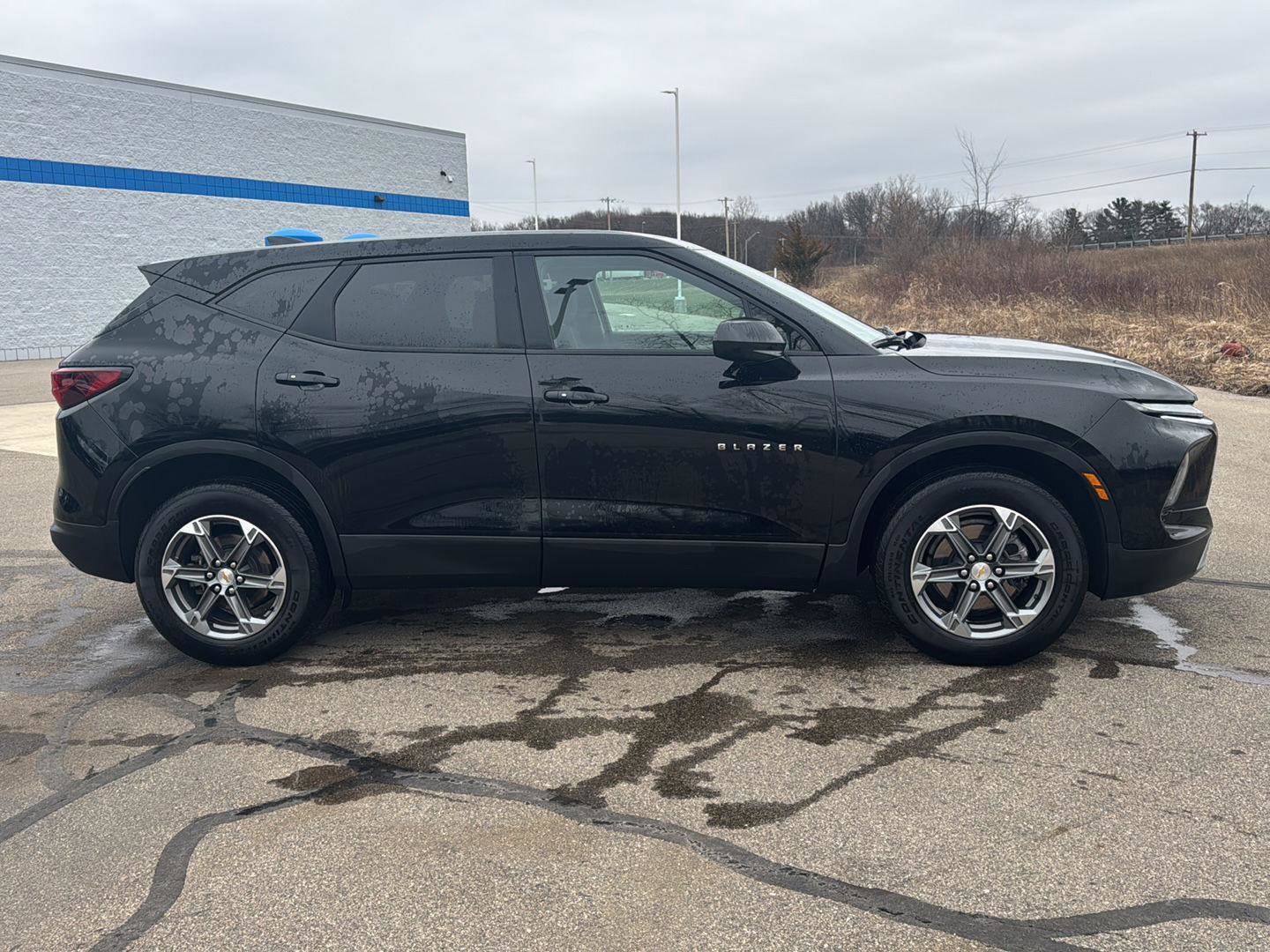 Used 2023 Chevrolet Blazer LT image 7