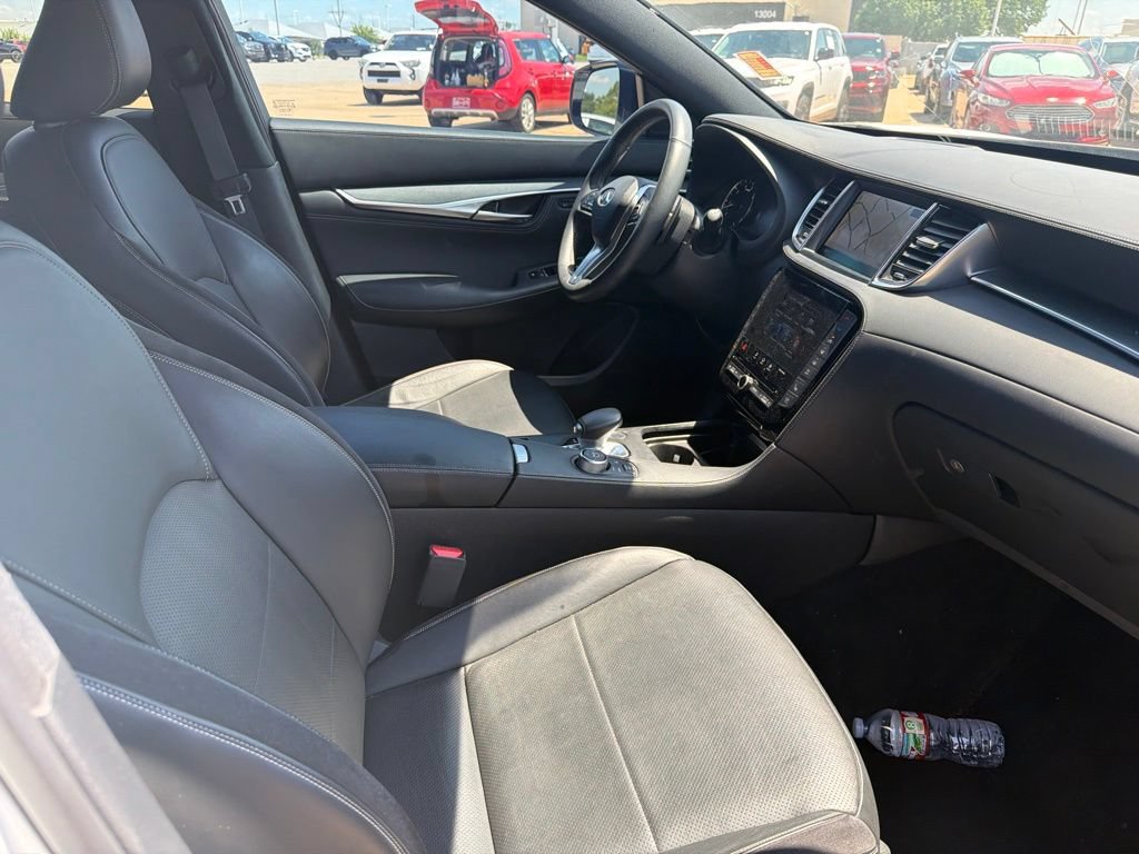 Used 2023 INFINITI QX55 Sensory w/ Lighting Package AWD/4WD image 11