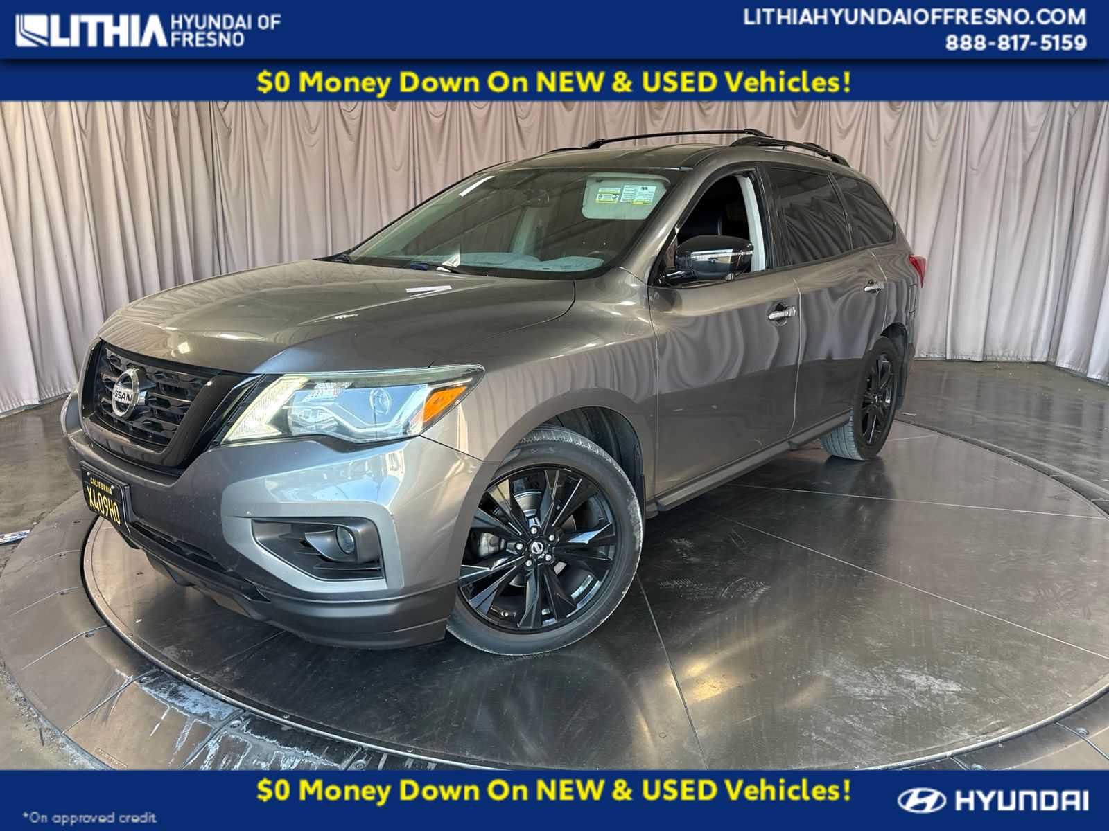 Used 2018 Nissan Pathfinder SL w/ Midnight Edition Package FWD video 1