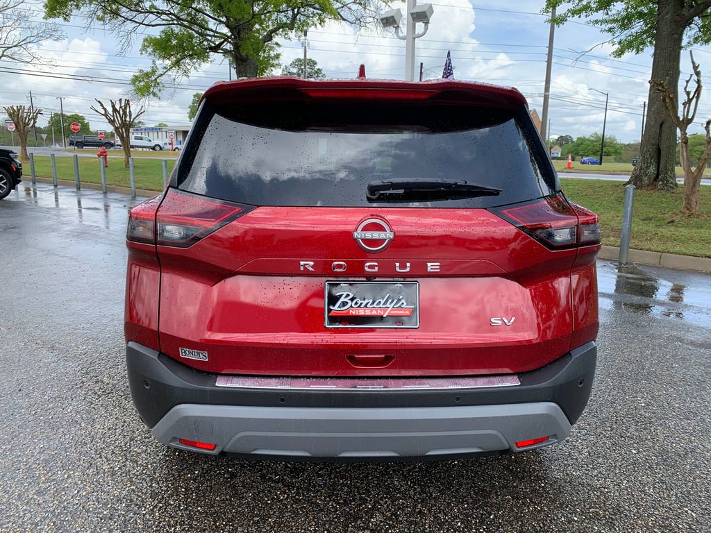 Used 2023 Nissan Rogue SV w/ SV Premium B Package FWD image 6