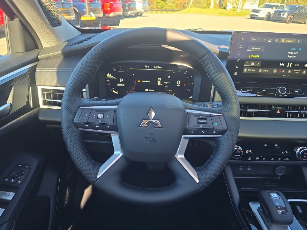 New 2026 Mitsubishi Outlander SE AWD/4WD image 15