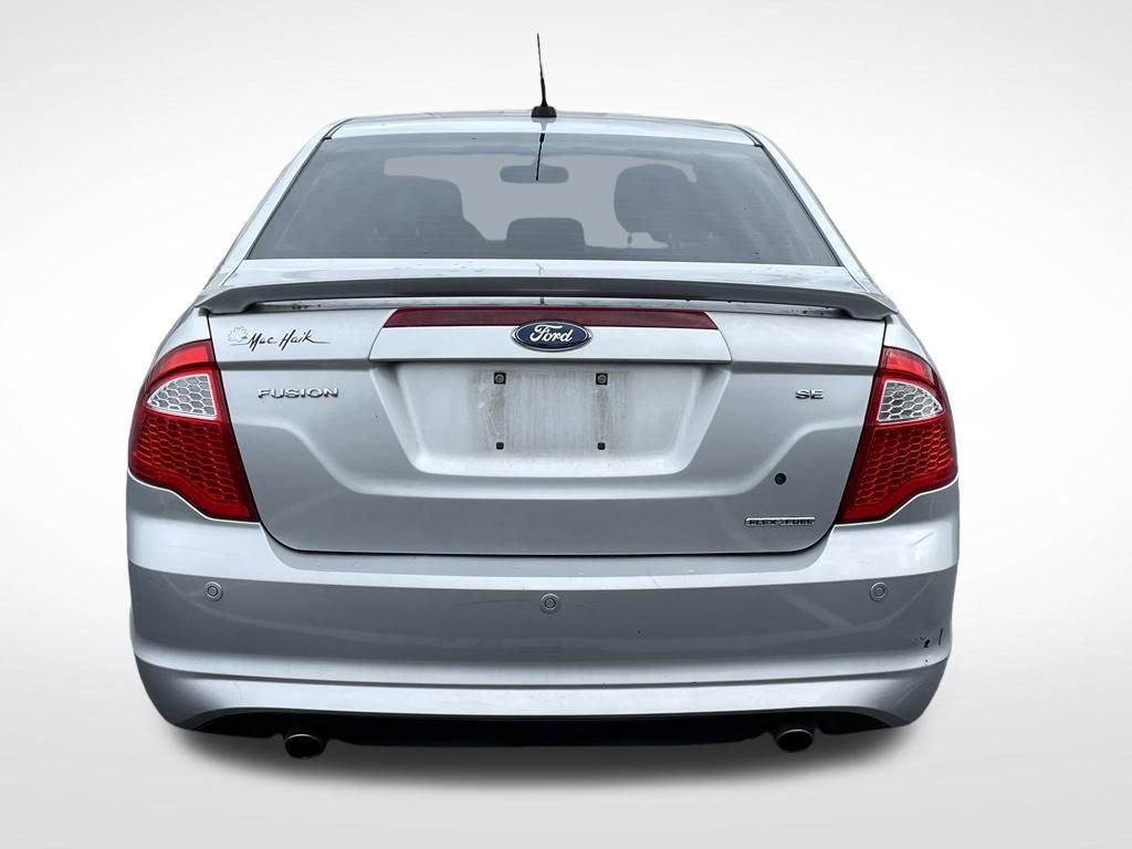 Used 2012 Ford Fusion SE FWD image 4