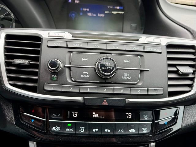 Used 2017 Honda Accord LX image 31