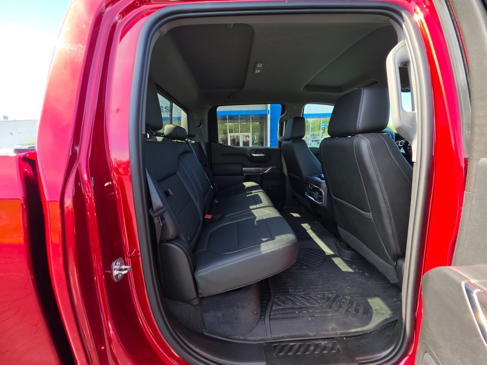 Used 2021 Chevrolet Silverado 1500 LTZ AWD/4WD image 18