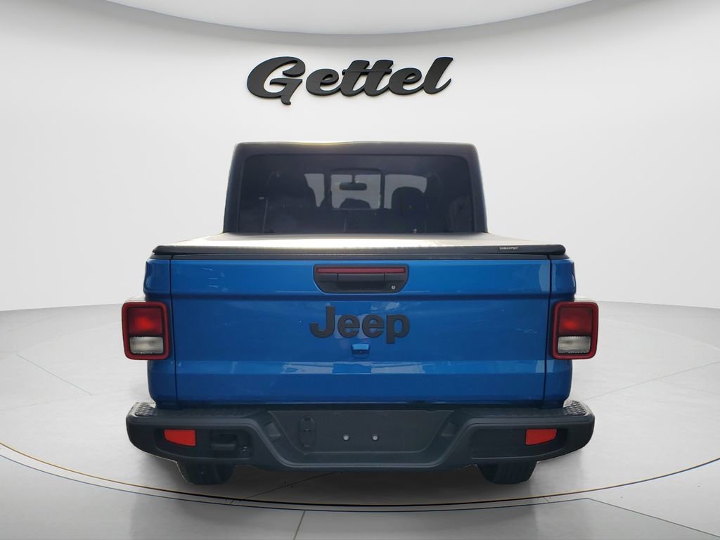 Used 2023 Jeep Gladiator Sport image 5