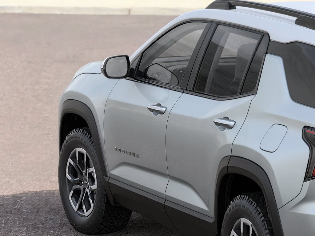 New 2026 Chevrolet Equinox LT w/ Safety and Technology Package FWD image 16