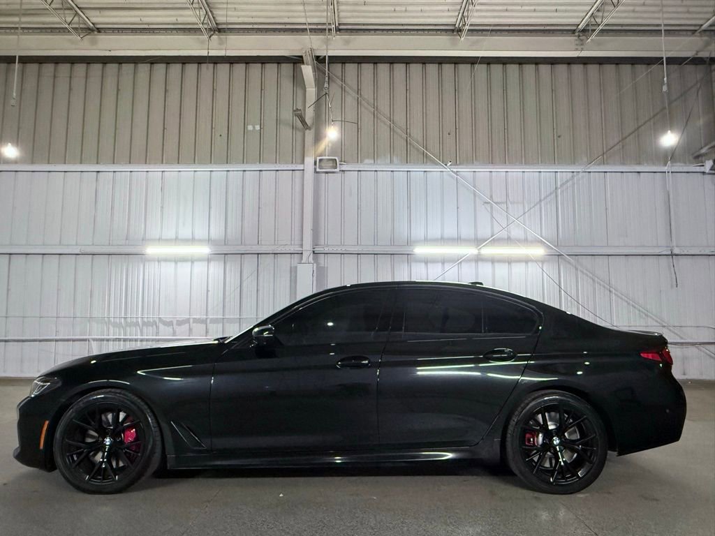 Used 2023 BMW M550i xDrive w/ Executive Package image 14