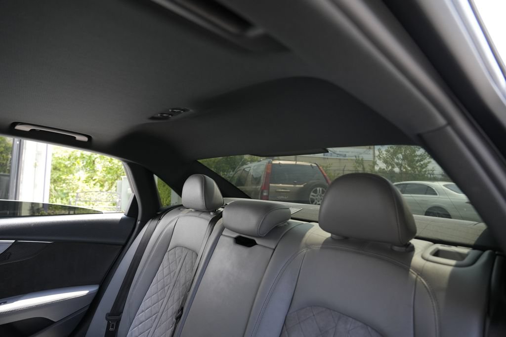 Used 2021 Audi S4 Premium Plus w/ Premium Plus Package AWD/4WD image 19