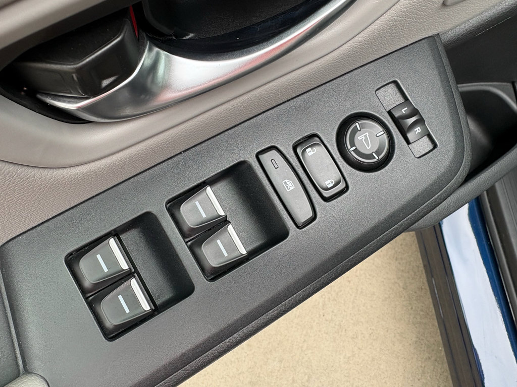 Certified 2023 Honda Pilot Touring image 12