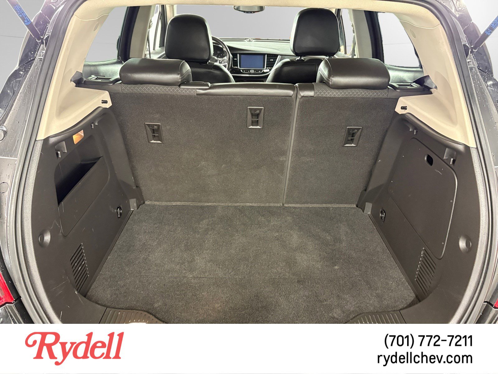 Used 2018 Buick Encore Preferred AWD/4WD image 18