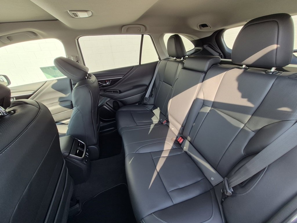 New 2025 Subaru Outback Touring XT image 5