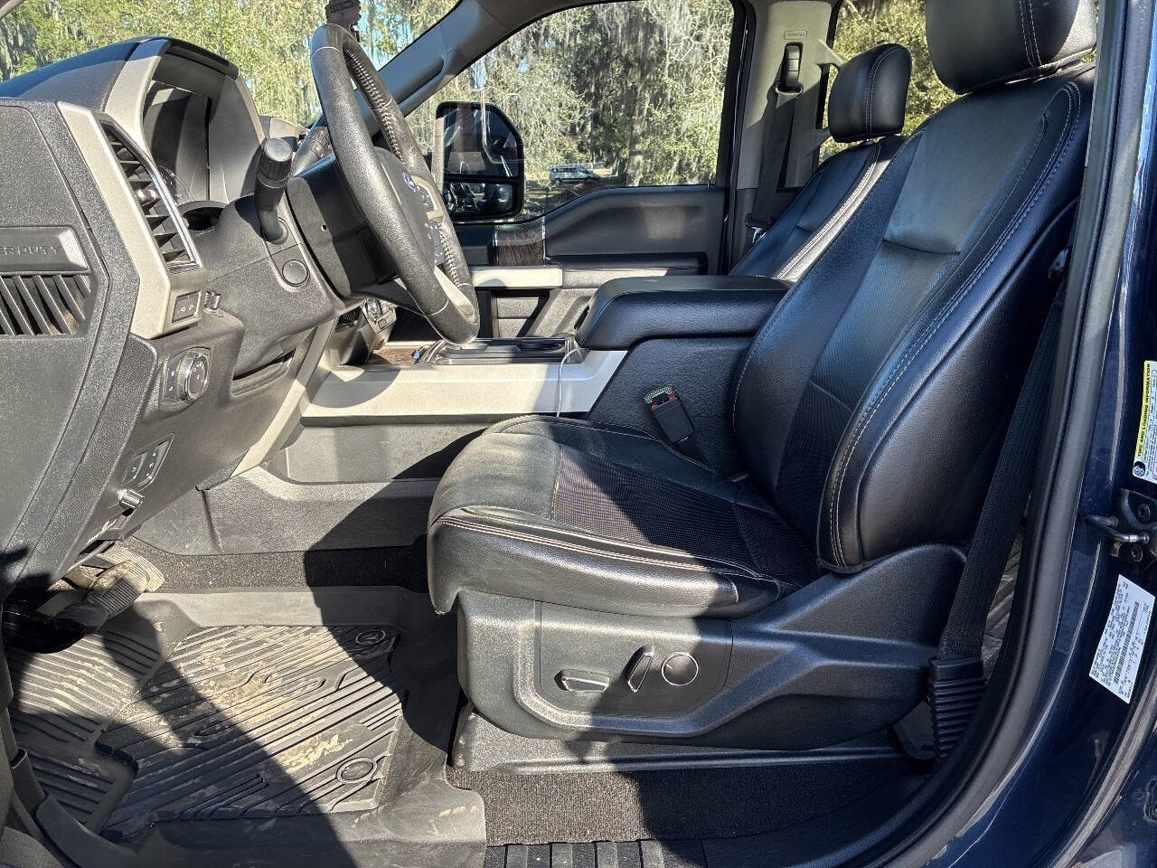 Used 2019 Ford F250 Lariat w/ Lariat Ultimate Package image 26