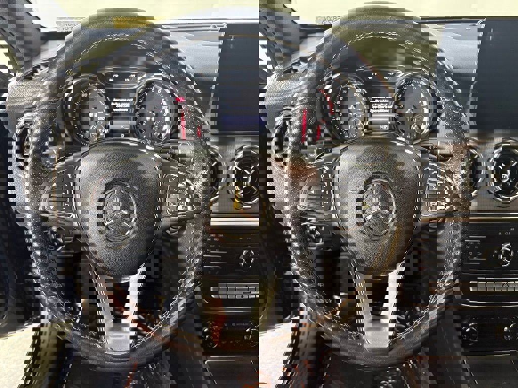 Used 2018 Mercedes-Benz GLA 250 image 24