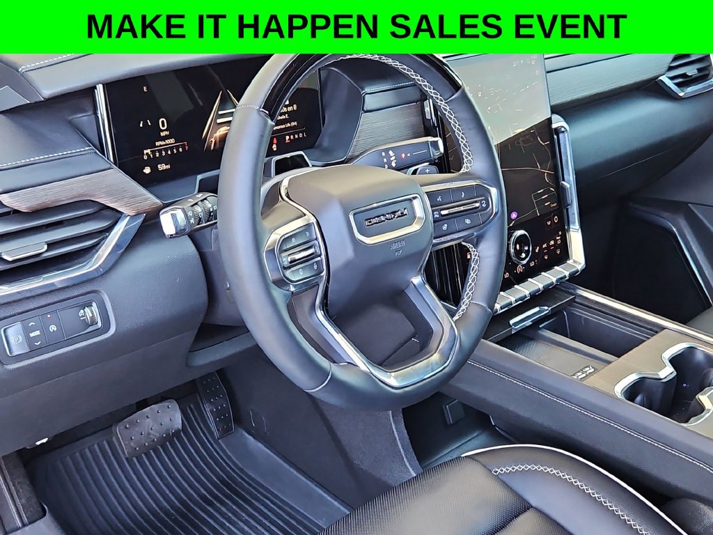 Used 2025 GMC Acadia Denali w/ Super Cruise Package FWD image 10