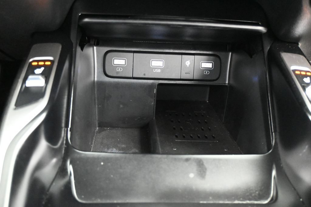 Used 2023 Kia Sorento EX w/ Panoramic Sunroof Package FWD image 29