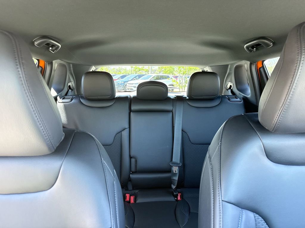 New 2026 Jeep Compass Latitude image 26