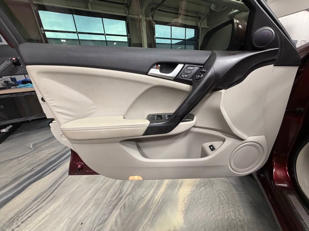 Used 2012 Acura TSX w/ Technology Package image 55