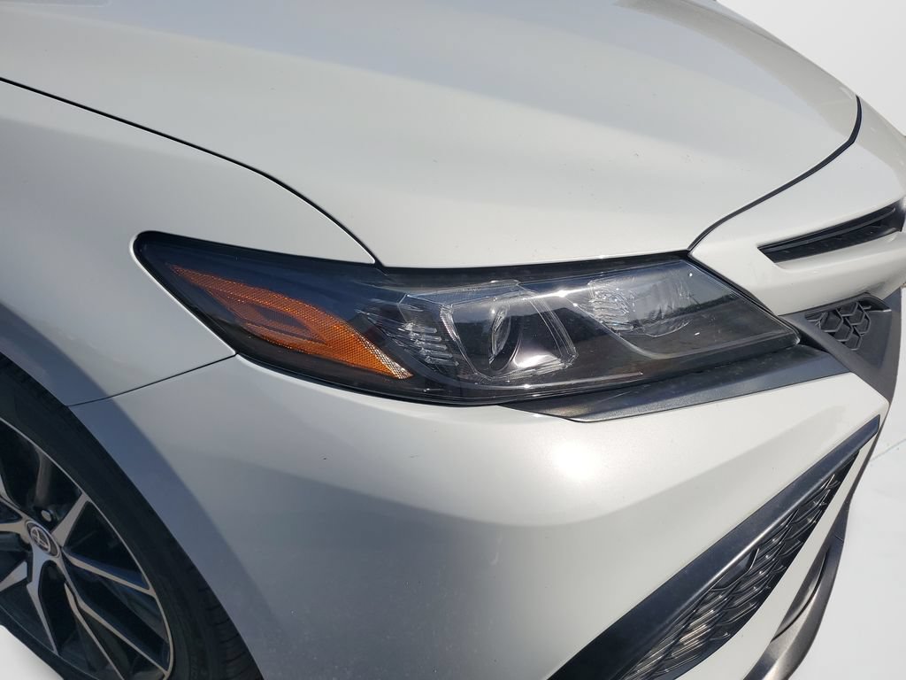 Used 2023 Toyota Camry SE w/ Convenience Package FWD image 22