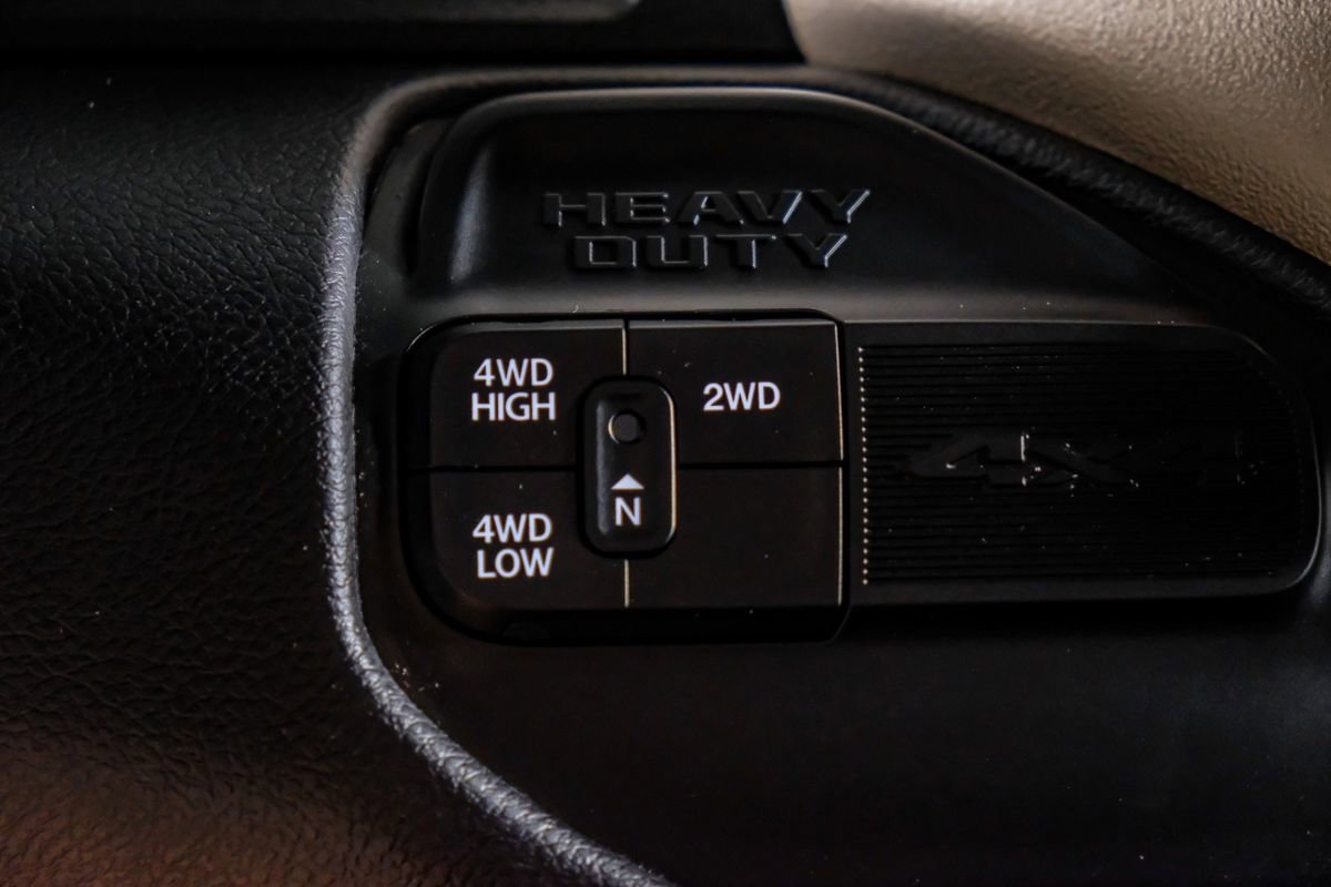 Used 2024 RAM 2500 Laramie w/ Safety Group AWD/4WD image 24