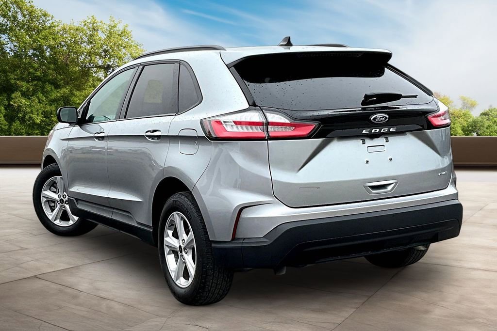 Used 2024 Ford Edge SE image 11