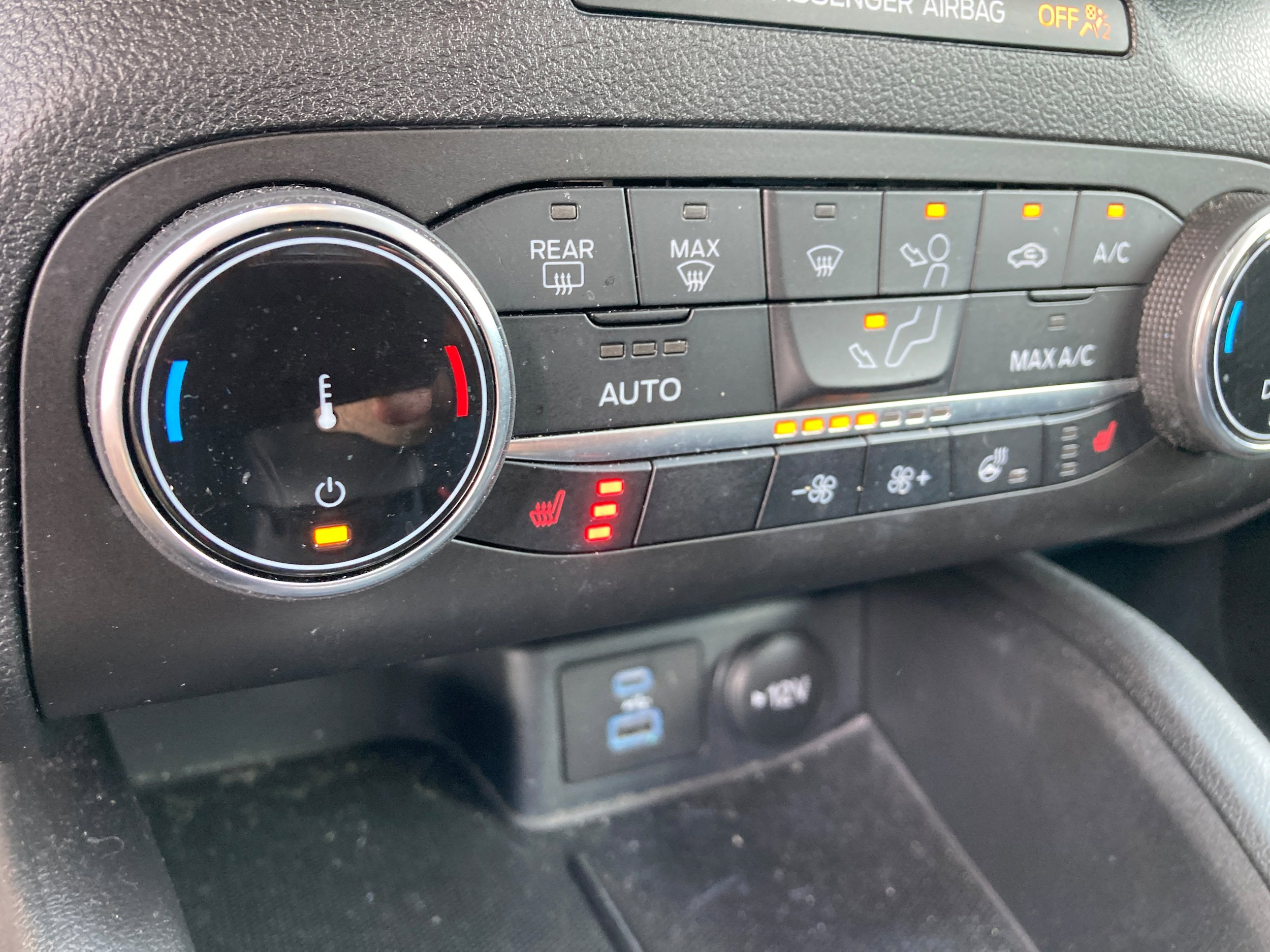 Used 2023 Ford Escape Active w/ Cold Weather Package FWD image 16