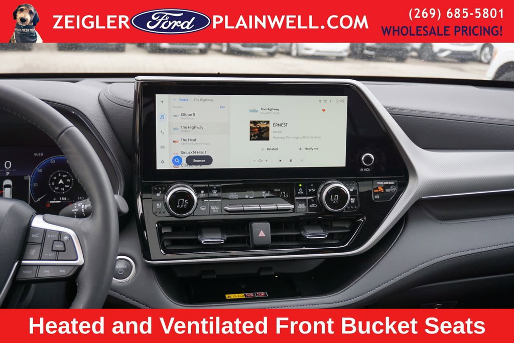 Used 2025 Toyota Highlander Platinum image 18