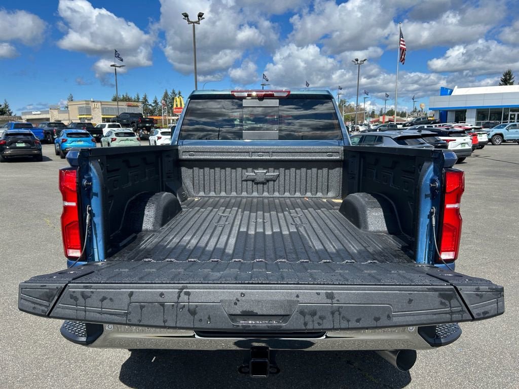 New 2026 Chevrolet Silverado 2500 LTZ w/ LTZ Plus Package AWD/4WD image 23