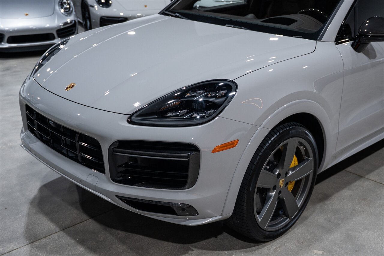Used 2021 Porsche Cayenne Turbo AWD/4WD image 15