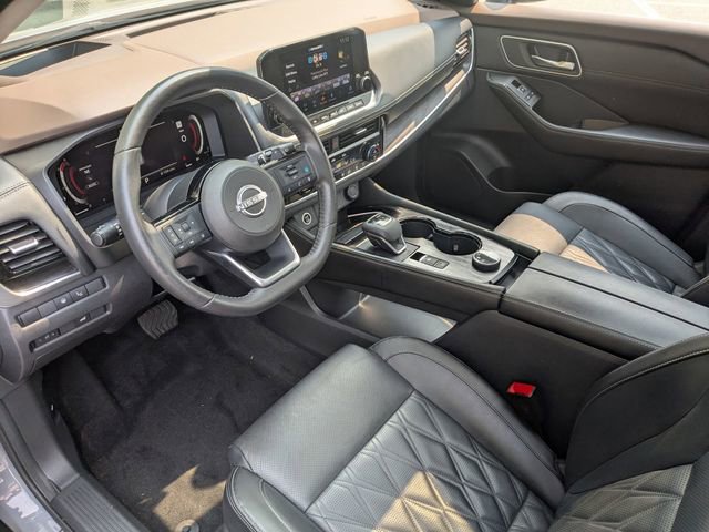 Used 2023 Nissan Rogue Platinum w/ Platinum Premium Package AWD/4WD image 14