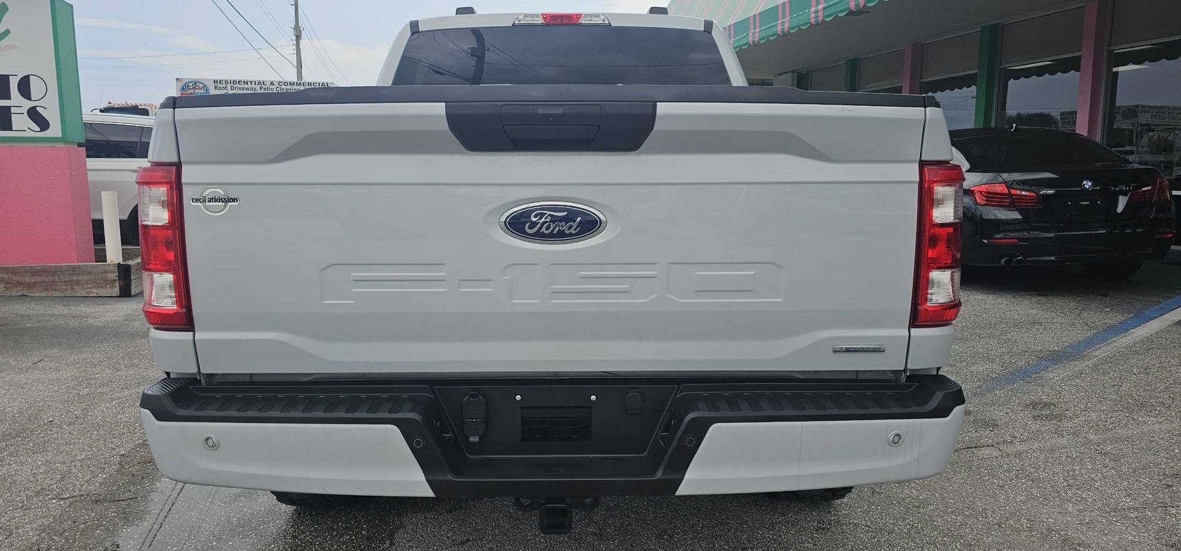 Used 2022 Ford F150 XL w/ STX Appearance Package RWD image 4