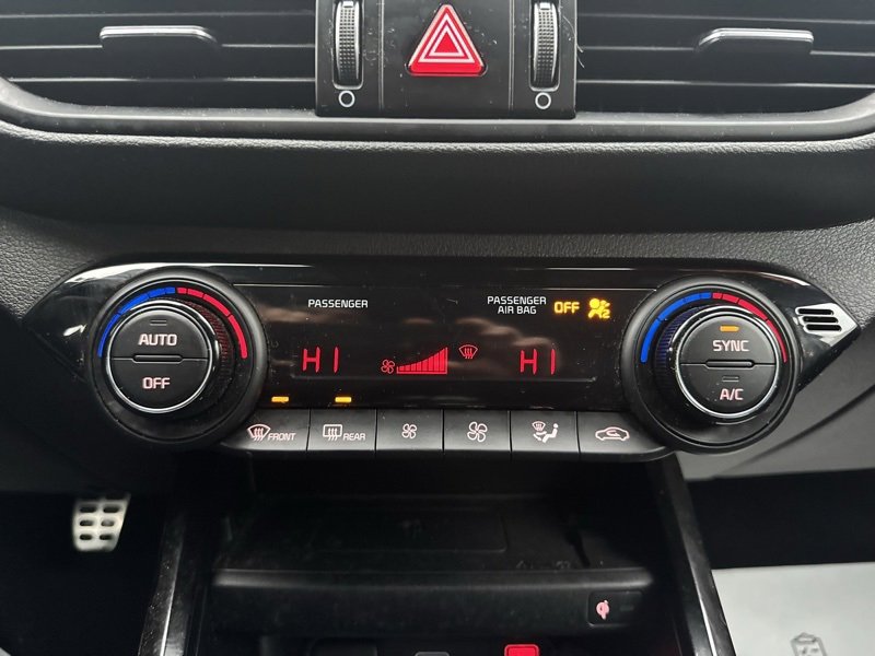 Used 2022 Kia Forte GT image 28