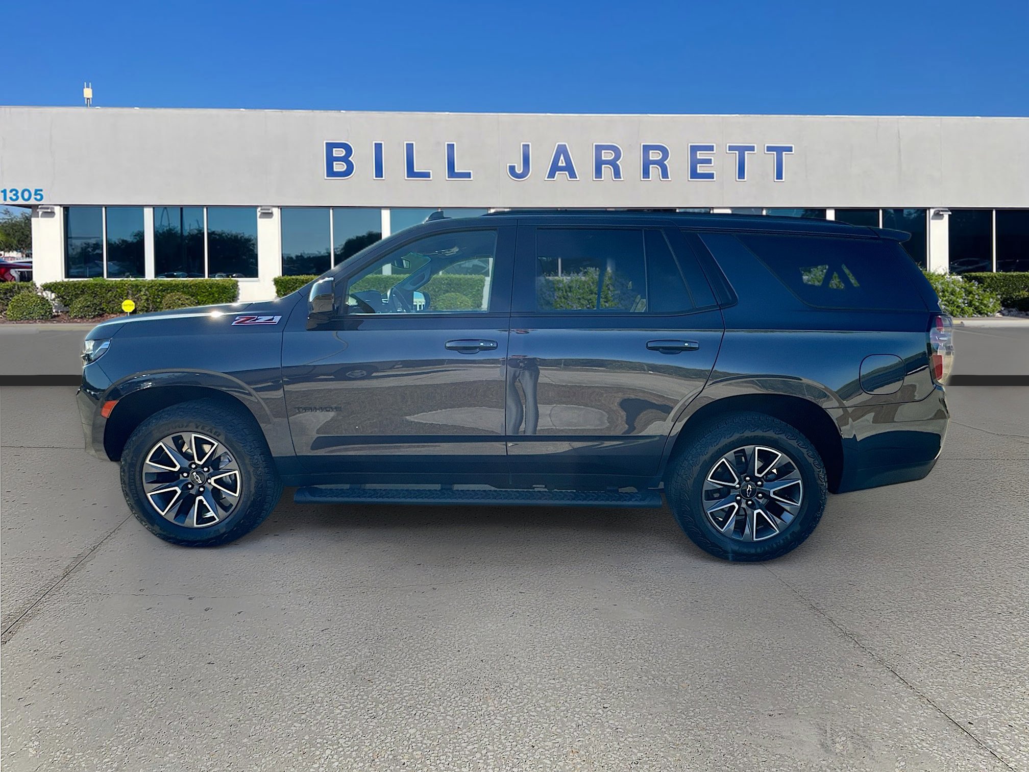 Used 2023 Chevrolet Tahoe Z71 image 4