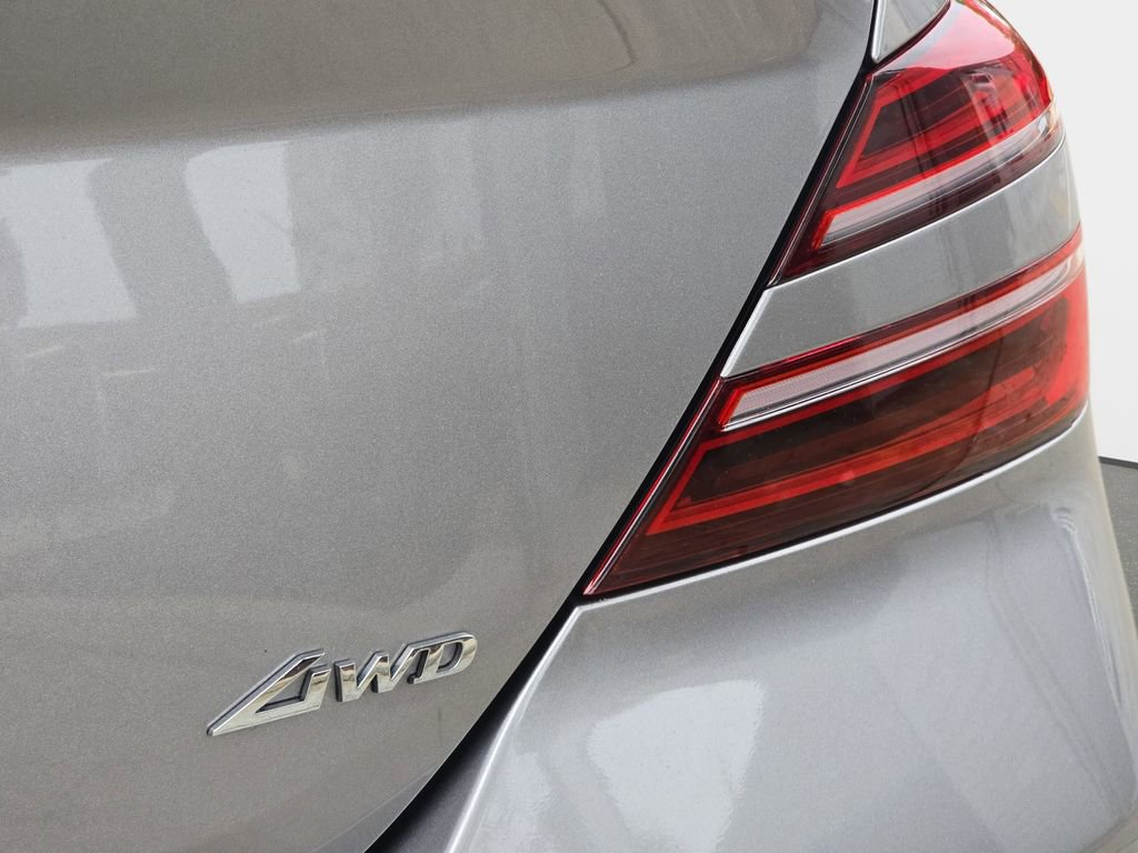 Used 2024 Genesis G70 2.5T w/ Sport Prestige Package image 30