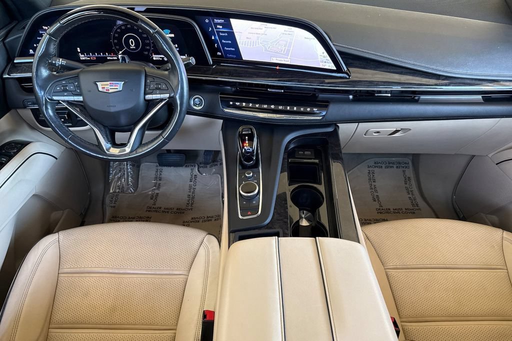 Used 2023 Cadillac Escalade Premium Luxury w/ Performance Package AWD/4WD image 15