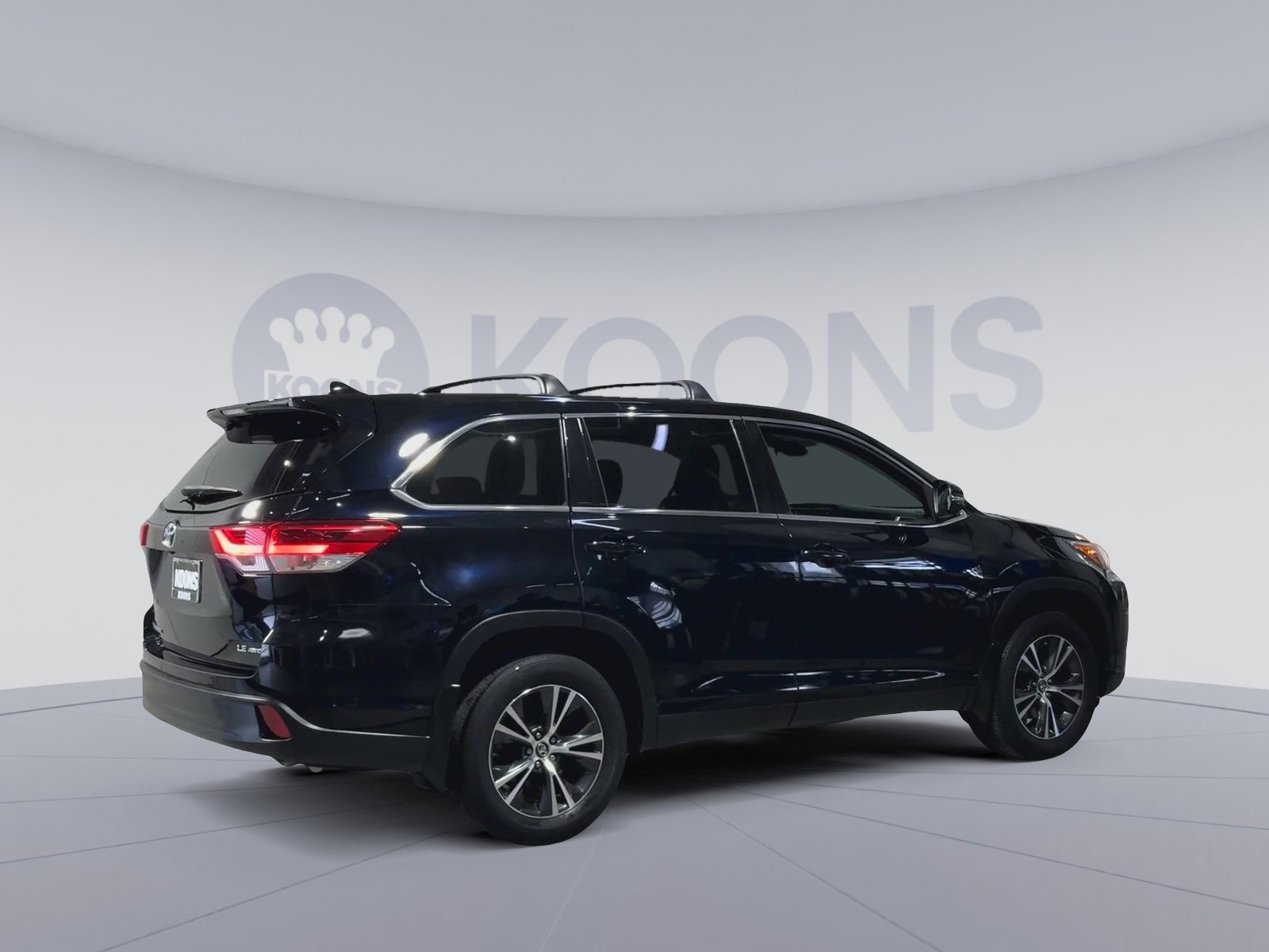 Used 2019 Toyota Highlander Plus image 11