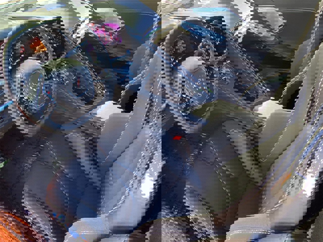 Used 2024 Chevrolet Corvette Stingray Premium Cpe w/ Z51 Performance Package image 16