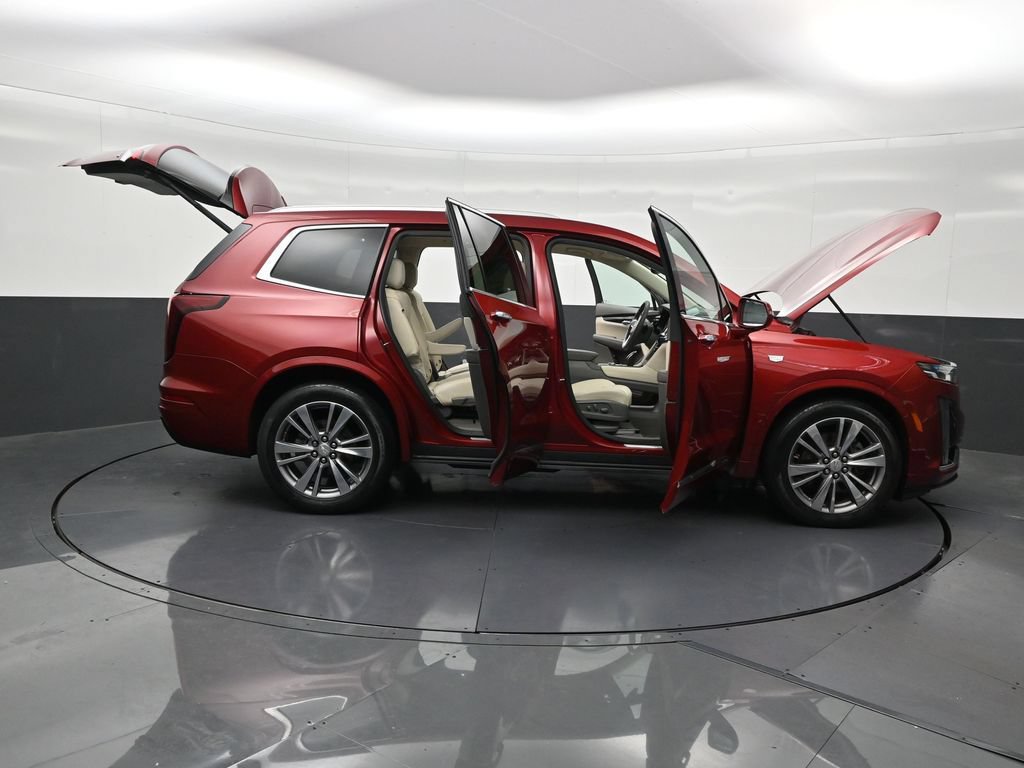 Used 2020 Cadillac XT6 Premium Luxury FWD image 34