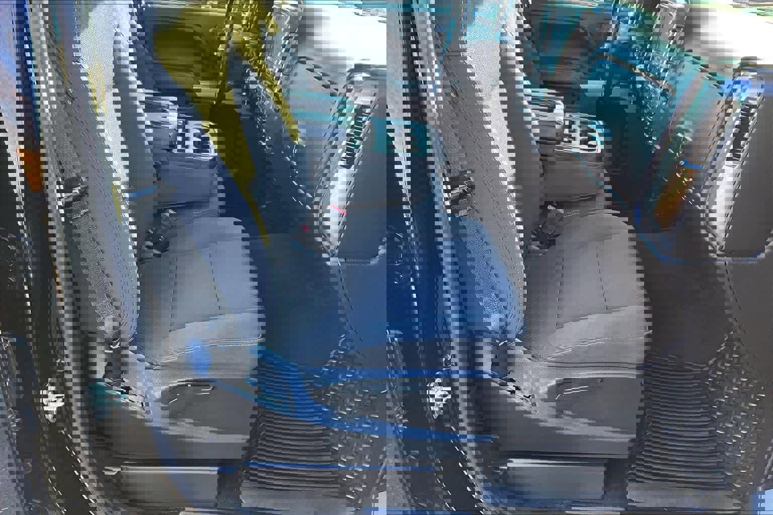 Used 2018 Chevrolet Silverado 1500 LT w/ All Star Edition image 7