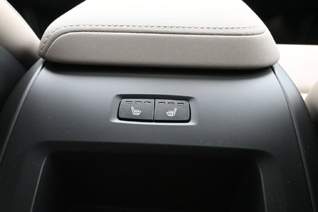 New 2027 Volvo XC60 B5 Core AWD/4WD image 32