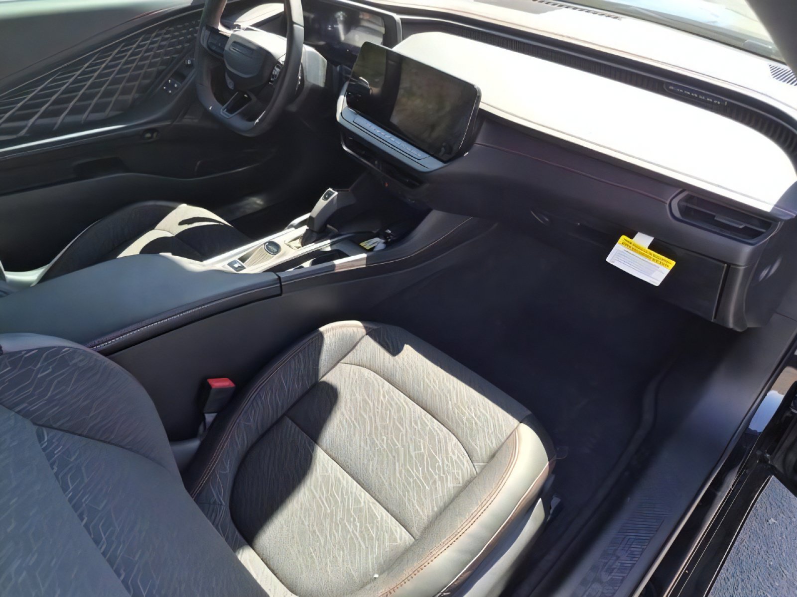 New 2026 Dodge Charger R/T w/ Driver Convenience Group AWD/4WD image 12