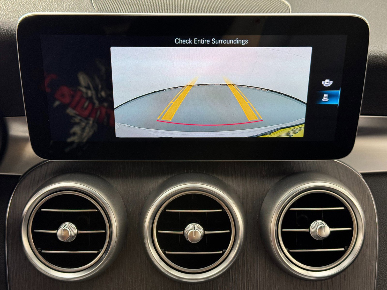 Used 2020 Mercedes-Benz GLC 300 image 29