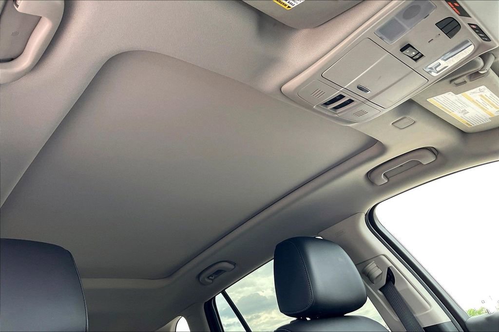 Used 2019 Buick Envision Premium w/ LPO, Cargo Package image 28