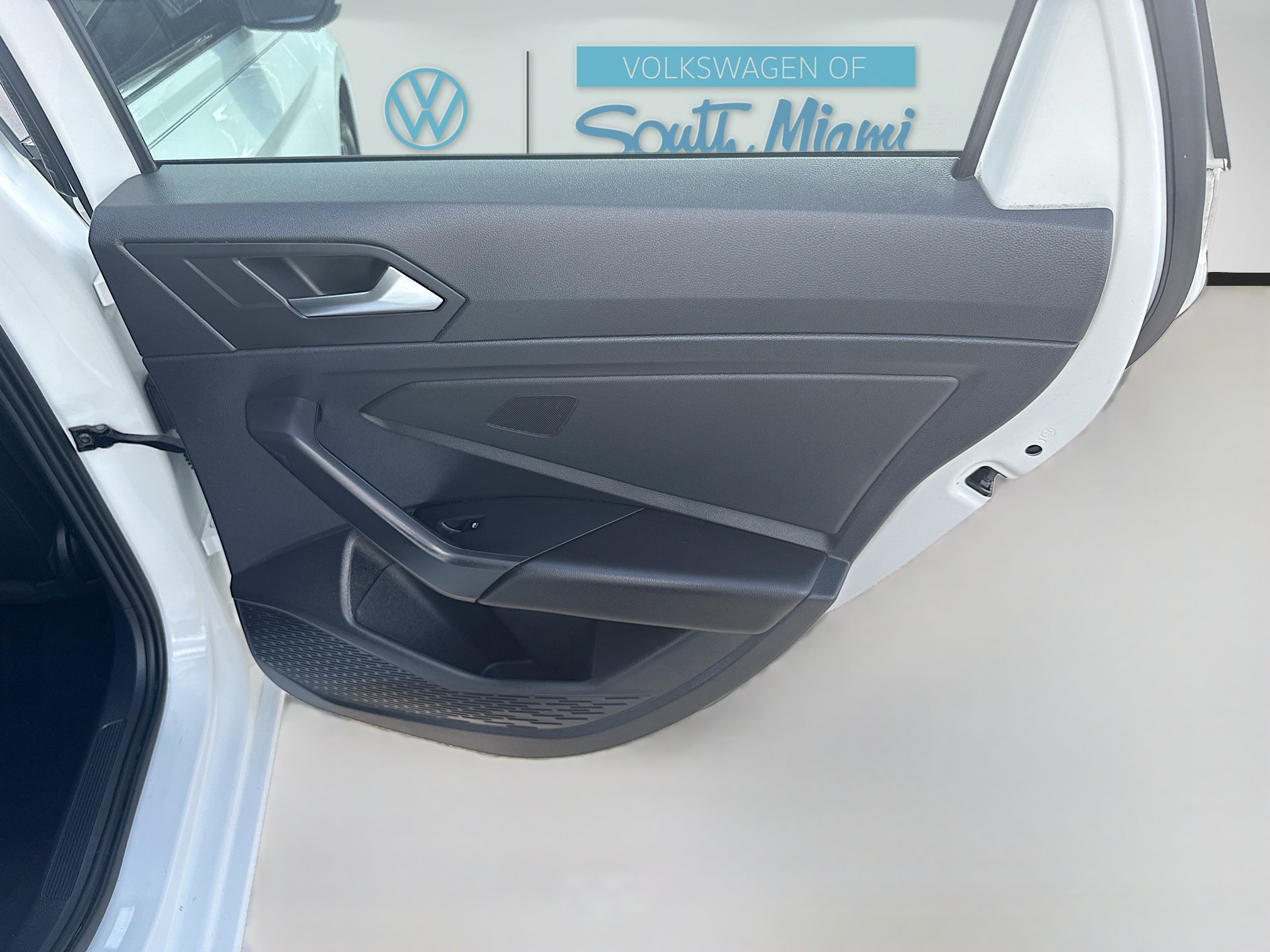Used 2019 Volkswagen Jetta SE w/ Cold Weather Package FWD image 29