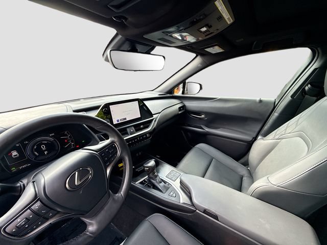Used 2024 Lexus UX 250h FWD w/ Premium Package image 20