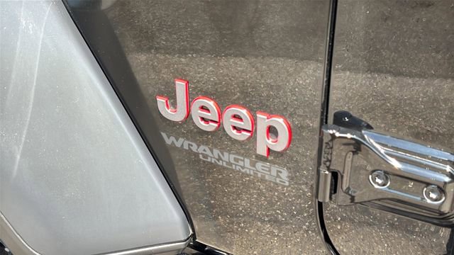 Used 2021 Jeep Wrangler Unlimited Rubicon AWD/4WD image 38