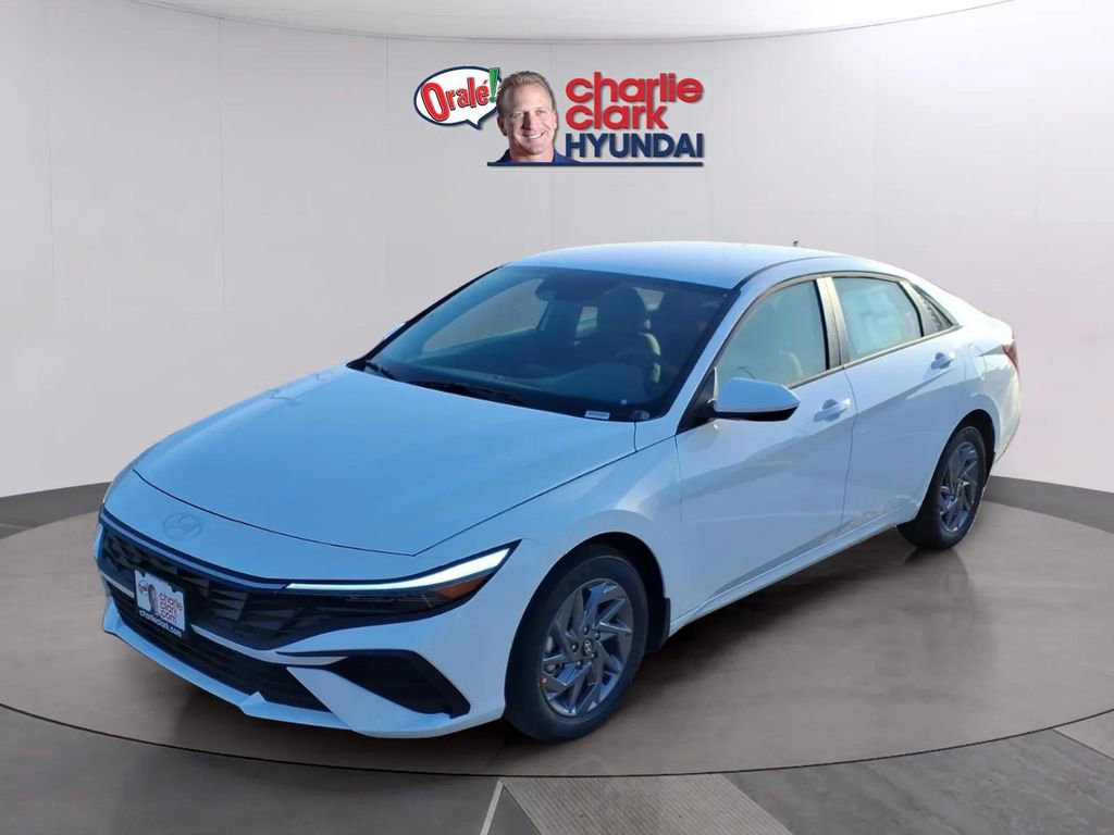 New 2026 Hyundai Elantra Blue